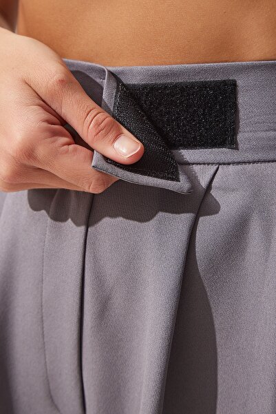 Happiness İstanbul Dámské zakouřené volné kalhoty v pase na suchý zip YL00001