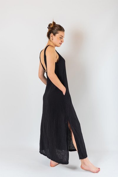 Zeliha Baysan Women's Muslin Slit Strapless Black Dress