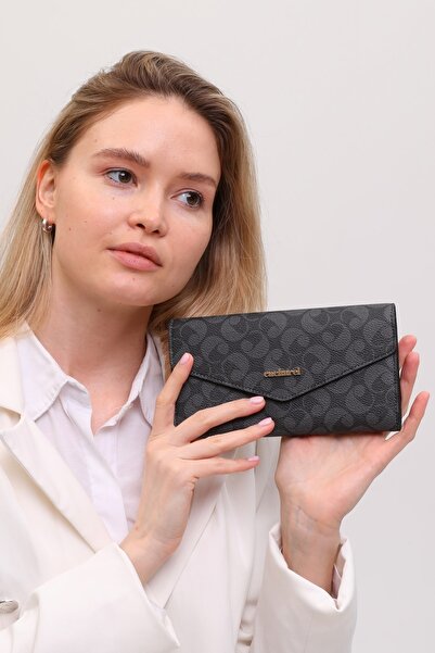 Cacharel Women's C Lettered Wallet