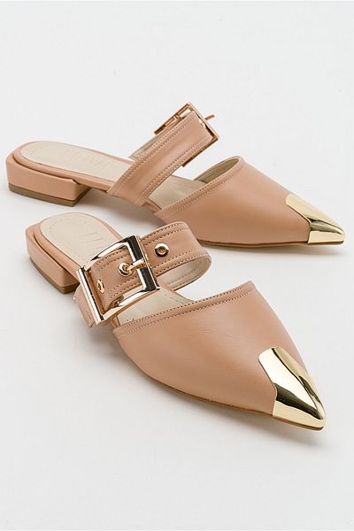 LuviShoes شبشب نسائي بإبزيم بيج من جيني