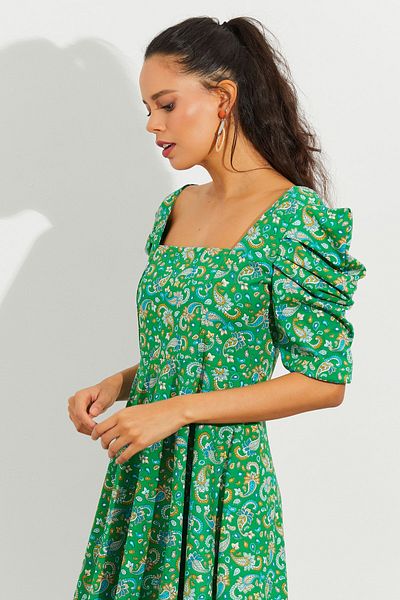 Cool & Sexy Women's Green Princess Sleeve Square Collar Midi Dress KSD2965