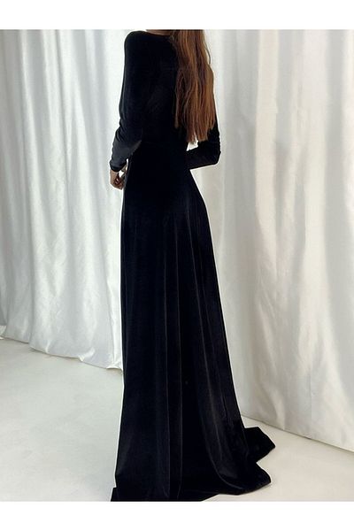Secret Passion Lingerie Βραδινά φόρεμα και φόρεμα αποφοίτησης 725 από ύφασμα βελούδινο με διπλό στήθος με μακρυμάνικο λαιμόκοψη