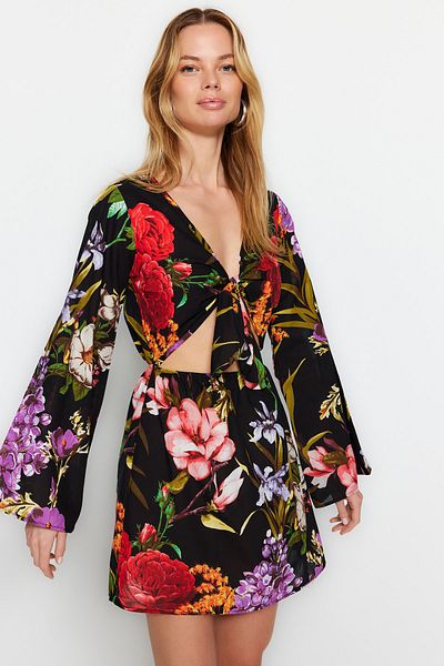 Trendyol Collection Μίνι υφαντό φόρεμα παραλίας με λουλούδια 100% βαμβάκι TBESS23EL00269