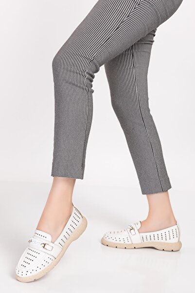 MERVE BAŞ Women's Summer White Laser Cut Buckle Casual Foot