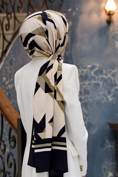 Vissona Γυναικείο σάλι Luxury Medina Silk Μαύρο