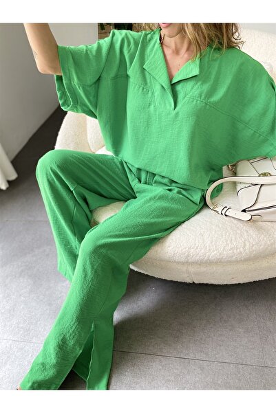 My Blog Zöld vászonruha hasítékkal a lábán