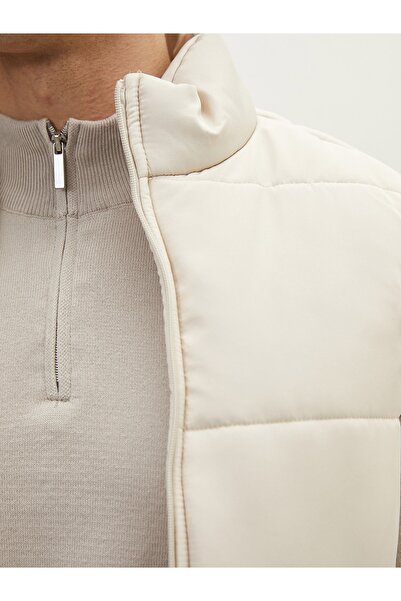 LC Waikiki Standart Kalıp Dik Yaka Erkek Yelek