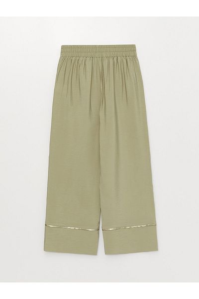 LC Waikiki Flache Caprihose für Damen mit weitem Bein und elastischer Taille
