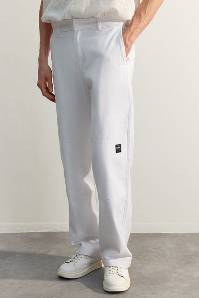 Trendyol Collection Premium White Label Detaillierte Loose Fit Hose - Limitierte Auflage TMNSS23PL00038