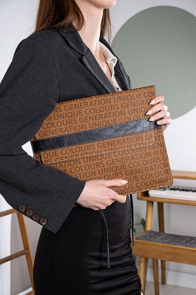 DK LEATHER حافظة كمبيوتر محمول متوافقة مع الكمبيوتر المحمول مقاس 13 13.3 13.6 14 بوصة باللون البني M1 M2 حقيبة ماك بوك اير برو