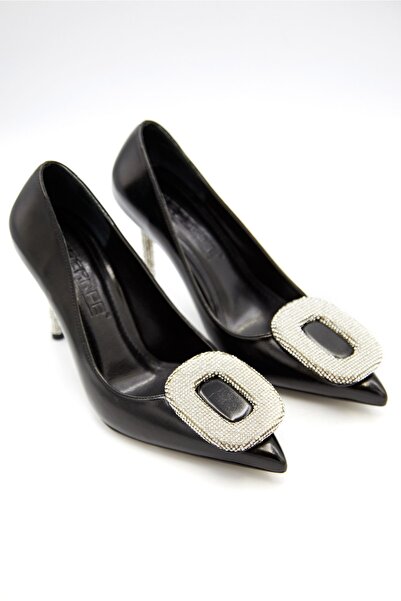 lescarpe مشبك حجري نسائي بتفاصيل خنجر