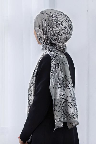 Vissona Γυναικείο σάλι πολυτελείας Medina Silver Silver-5