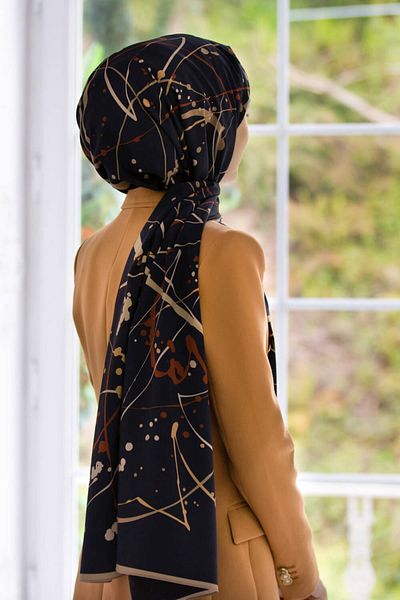 Vissona Γυναικείο σάλι Luxury Medina Silk Μαύρο - Μπεζ