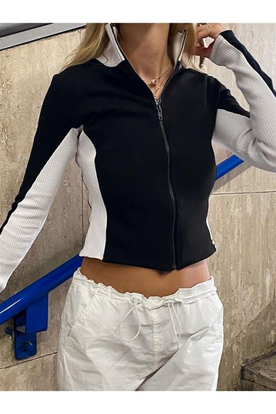 Gofeel Black Crop - Line Detailed Zipper