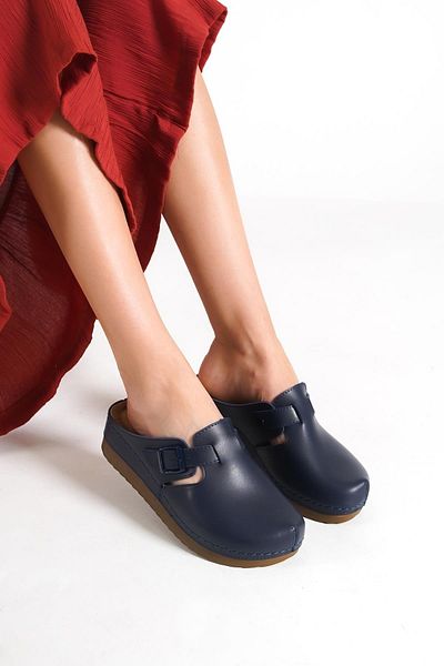Capone Outfitters Anatomická měkká pohodlná podrážka na klínovém podpatku Mother pantofle