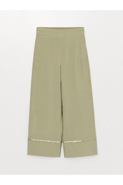 LC Waikiki Flache Caprihose für Damen mit weitem Bein und elastischer Taille