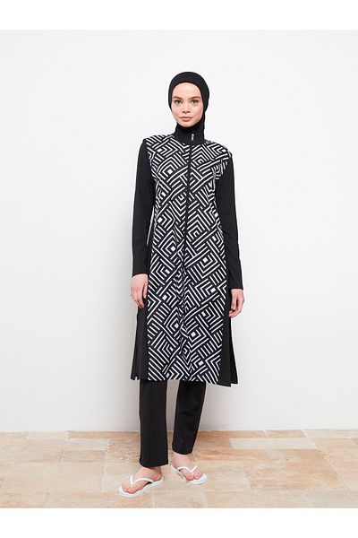 LC Waikiki Gemustertes Langarm-Hijab-Badeanzug-Set für Damen mit hohem Kragen