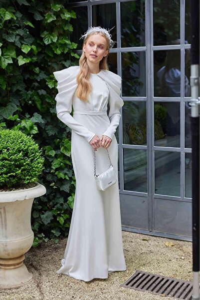 Manuka Detailní večerní šaty na ramena Ecru