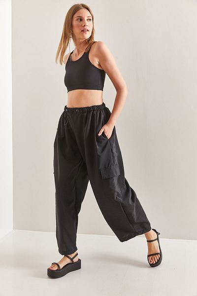Bianco Lucci Women's Elastic Waist Cargo Pocket Oversize Parachute Fabric Trousers