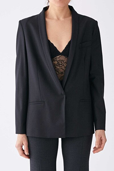 Roman Arkası Yırtmaçlı Kadın Ceket Siyah