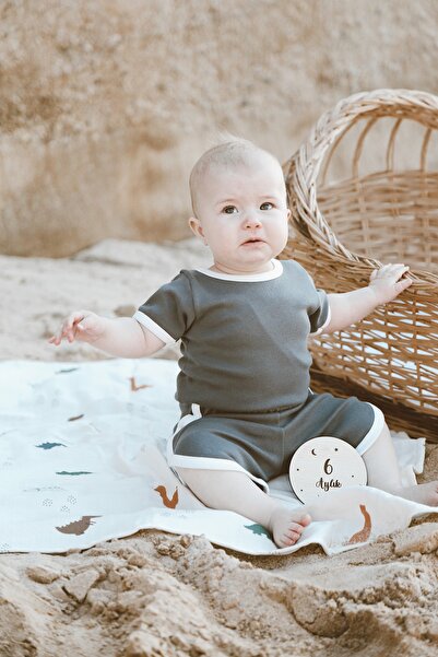 Tarkito Organic طقم بدلة وسروال قصير من Summer Vibes مكون من قطعتين