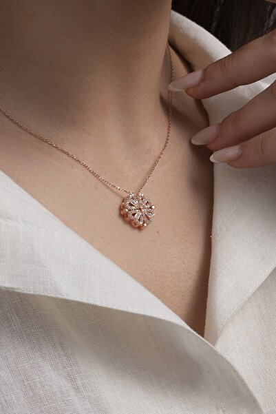 ESSARE 925 Ayar Gümüş Açılır Kapanır Mıknatıslı Baget Taşlı 4 Yapraklı Yonca Kolye