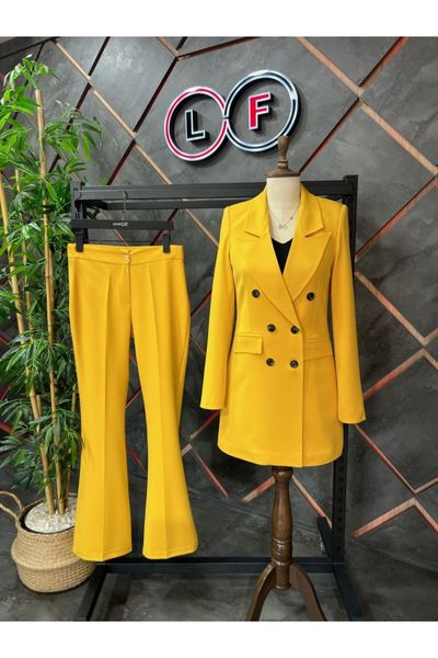 Buy online Yellow Woolen Suits from Suits & Dress material for Women by  Surinder Singh Bajaj And Company for ₹1050 at 55% off | 2024 Limeroad.com
