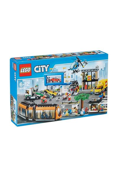 LEGO سيتي 60097 - مجسم للمدينة والمنزل