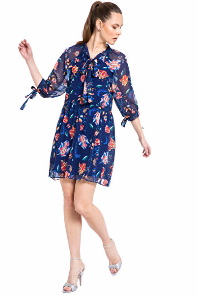 LC Waikiki Women's Navy Blue Striped Dress 8SE046Z8