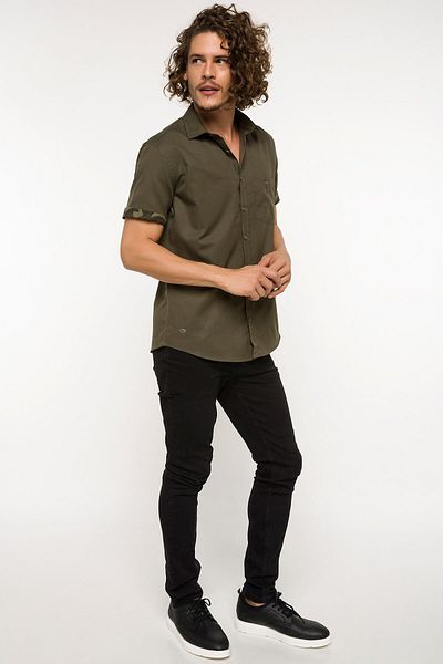 DeFacto Men's Short Sleeve Shirt with Camouflage Pattern Detail on the Sleeve I4646AZ.18SM.KH64