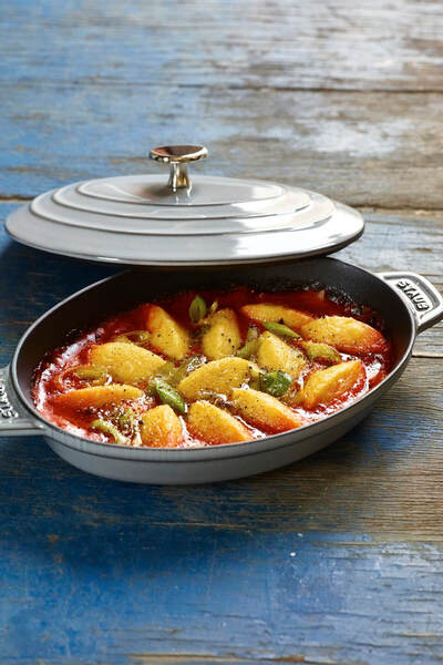 STAUB Kapaklı Döküm Servis Tabağı Grafit Gri 40509-581-0