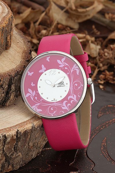 Q&Q Women's Wristwatch 3B885