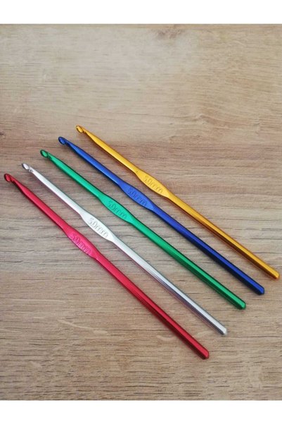 indirimcik Renkli Metal Örgü Tığ 5 Numara 15cm 5mm-1 Adet