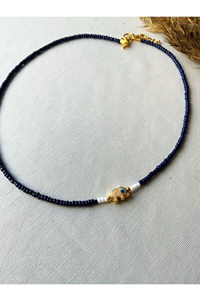 Atölye Merdiven قلادة من الخرز الأزرق الداكن بتصميم الفيل المحظوظ مع تفاصيل ا...