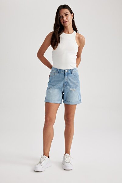 DeFacto Boyfriend Regular Waist Folded Leg Jean Shorts A2690ax23sm