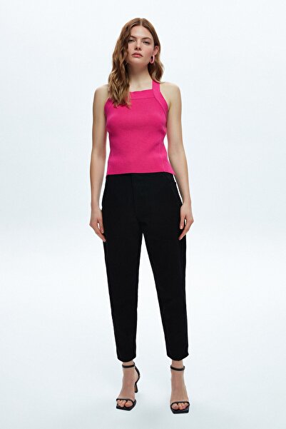 adL Sırt Detaylı Triko Bluz