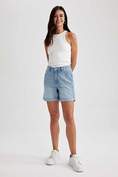 DeFacto Boyfriend Regular Waist Folded Leg Jean Shorts A2690ax23sm