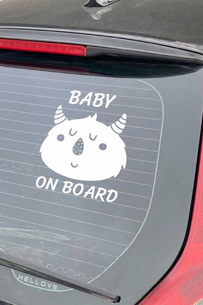 AVMmarketim Baby On Board Are a Baby Cute White Auto Sticker Autocolant pentru geam cu figuri de animale