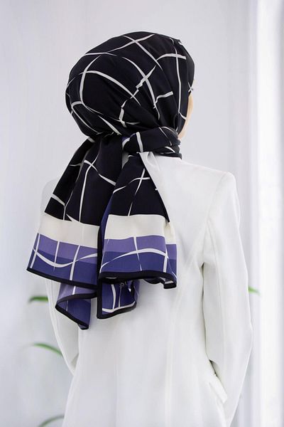 Vissona Γυναικείο σάλι πολυτελείας Medina Silk Indigo-2