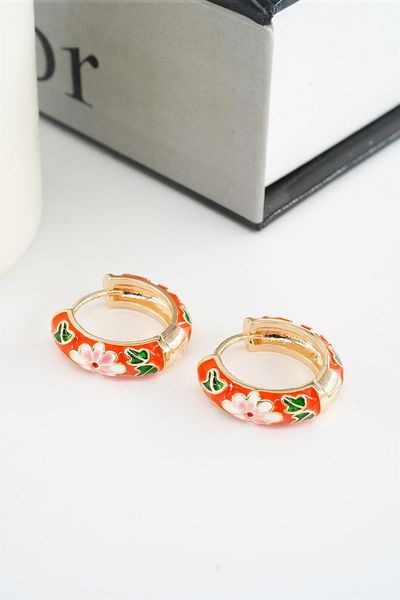 By Zeyna Aksesuar Women's Special Series Enameled Flower Motif Tarnish Resistant 2 Cm Hoop Earring Set