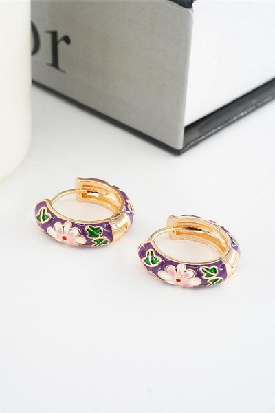 By Zeyna Aksesuar Women's Special Series Enameled Flower Motif Tarnish Resistant 2 Cm Hoop Earring Set