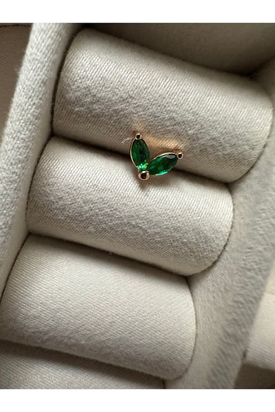 ringbox Leaf Model Emerald Two Stone Tragus - Cartilage - Piercing