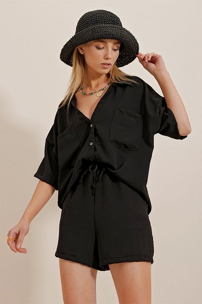 Trend Alaçatı Stili Schwarzes Aerobin-Shirt und Shorts aus Baumwolle mit zwei Taschen für Damen, Doppelset ALC-X10340