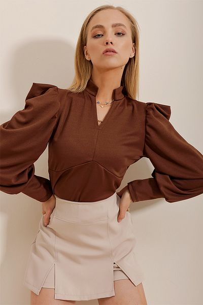 Trend Alaçatı Stili Γυναικεία Καφέ Judge Γιακάς Princess Sleeve Woven Crop ALC-X9659