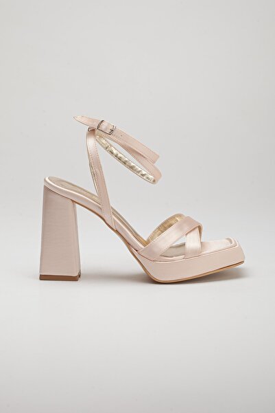 LİLLA Women's Angular Platform High Thick Heeled Shoes