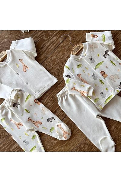 PATSAN 4 Piece Organic Cotton Baby Pajama Set with Bottom Top and Booties Giraffe Lion Chameleon