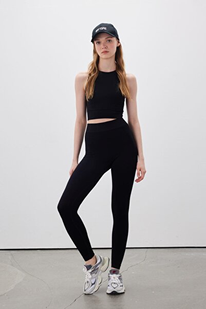 Manuka Seamlees Crop Top Black