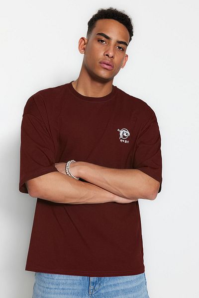 Trendyol Collection Hnědé oversize bavlněné tričko se vzorem Dálného východu - TMNSS23TS00170