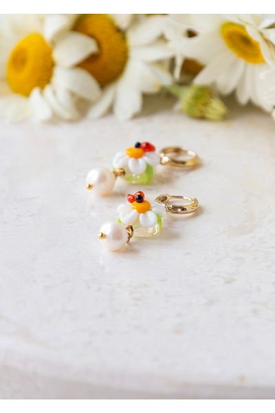 CHARMLUCKY Murano Ladybug Daisy Earrings