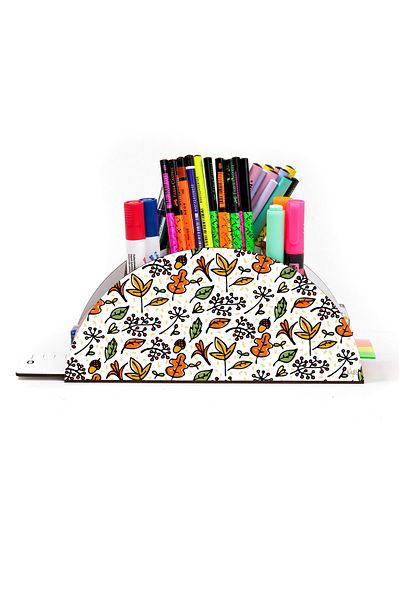 kutuTR Wooden Vip Various Model Rainbow Ruled Desktop Pen Holder Organizer Assembled Boxed